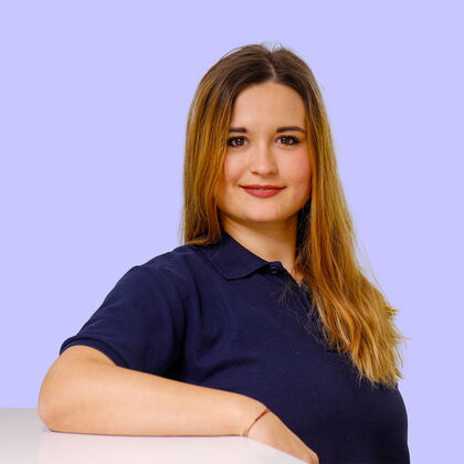 Julia Reiswich - Stuhlassistenz